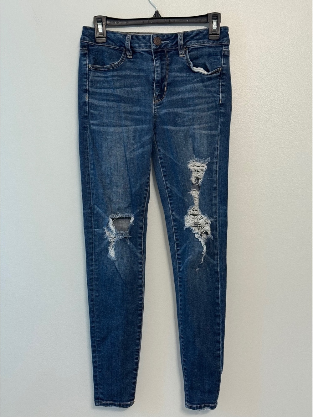 American Eagle Super Stretch Distressed Skinny Jeans Size 4 Regular